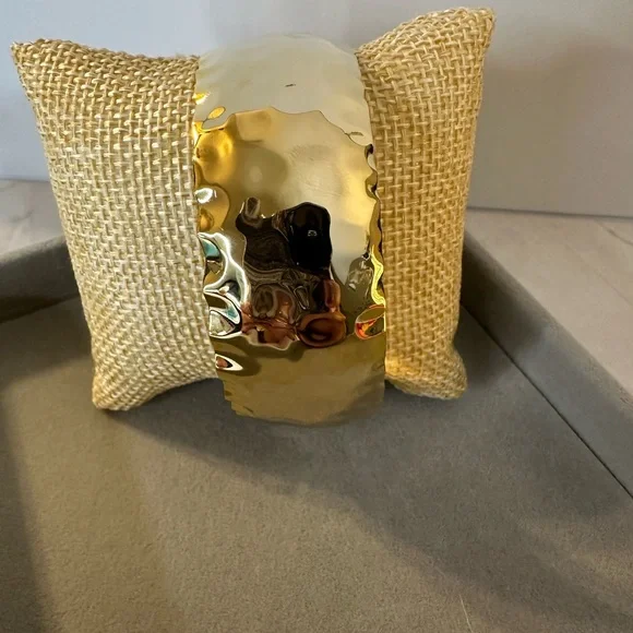 Gold Hammered Cuff Bracelet “Whitney” by Park Lane - Picture 2 of 2
